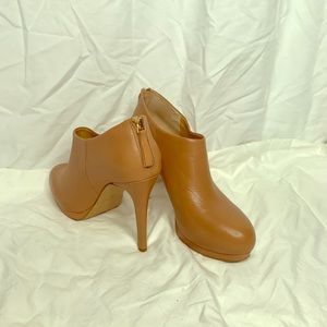 Nine West Haywire Stiletto Leather Nude Bootie 9.5